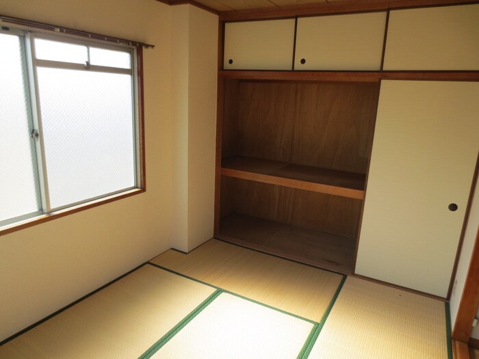 物件内観写真15　(居室)