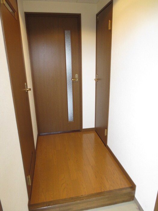 物件内観写真20　(廊下)