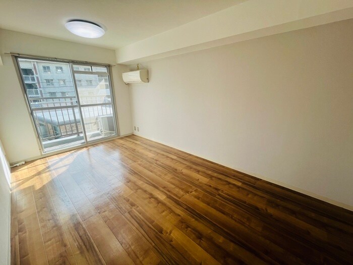 物件内観写真16　(居室)