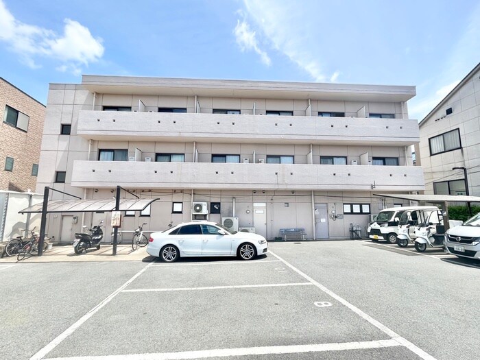 森ビルディングの物件外観写真