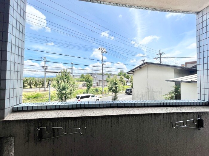 物件内観写真22　(室内からの展望)