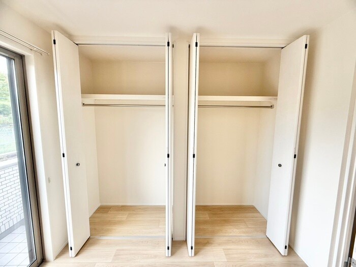 物件内観写真12　(収納)