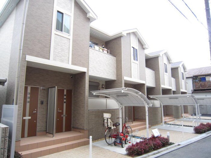 物件外観写真2　(駐輪場)