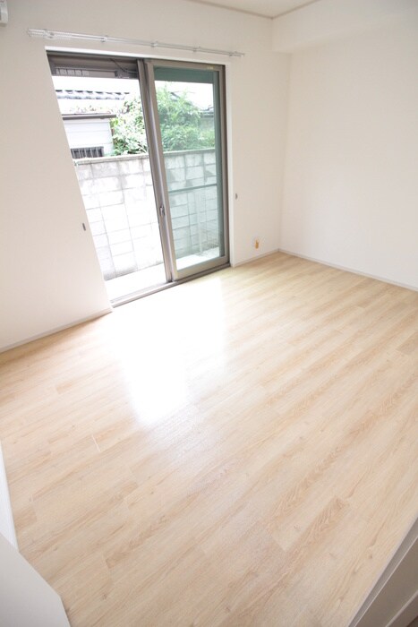 物件内観写真14　(居室)