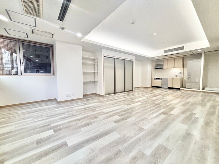 物件内観写真8　(居室)