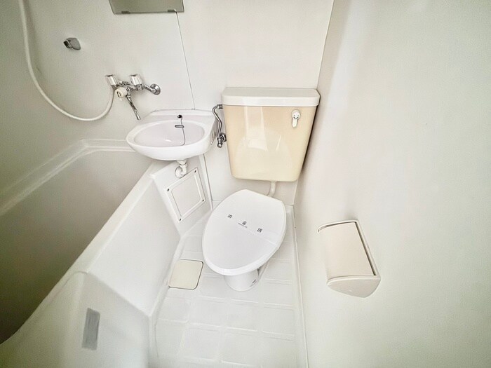 物件内観写真14　(トイレ)