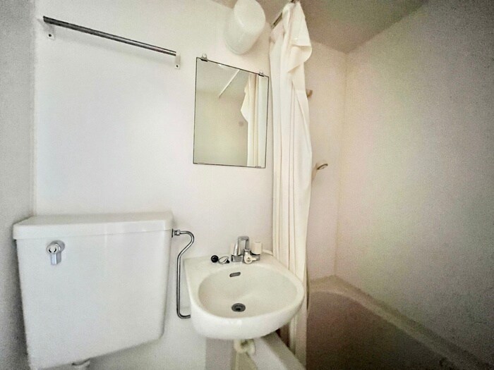 物件内観写真16　(洗面)