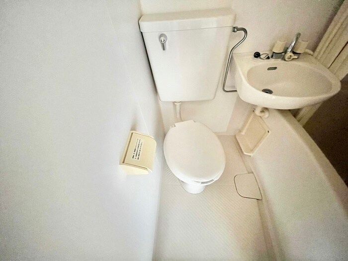 物件内観写真17　(トイレ)