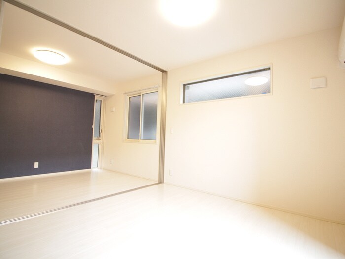 物件内観写真13　(居室)