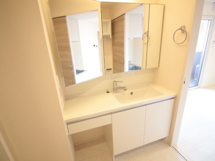 物件内観写真13　(洗面)