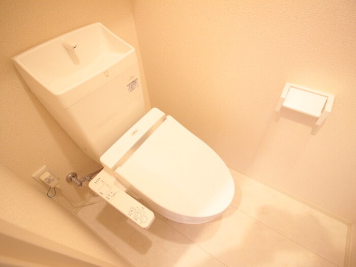 物件内観写真15　(トイレ)