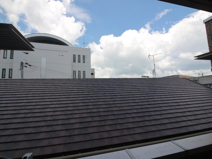 物件内観写真20　(室内からの展望)