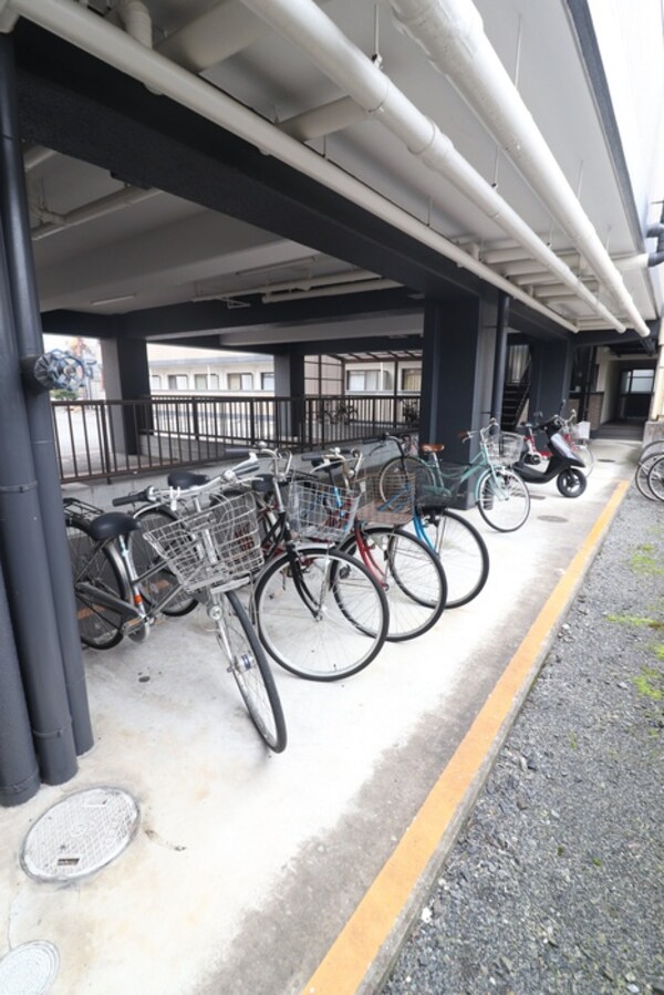 駐輪場
