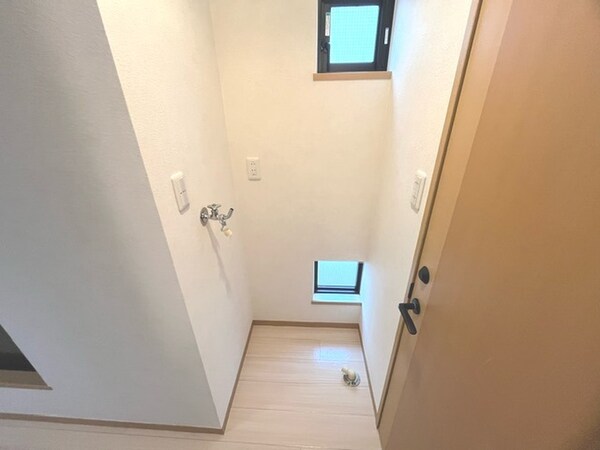 洗濯機置場