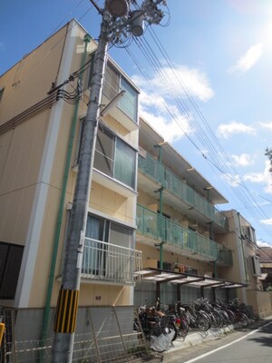 アウルマンション外観写真