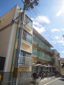 アウルマンションの外観写真