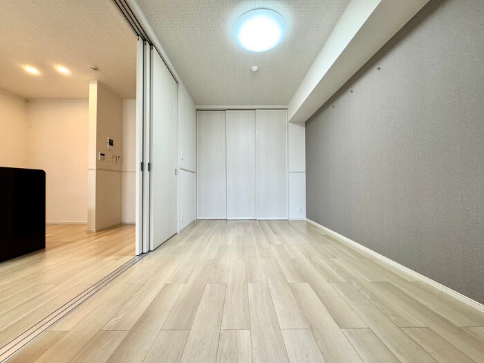 物件内観写真10　(居室)