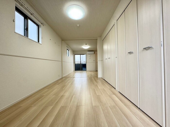 物件内観写真10　(居室)