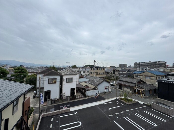 物件内観写真22　(室内からの展望)