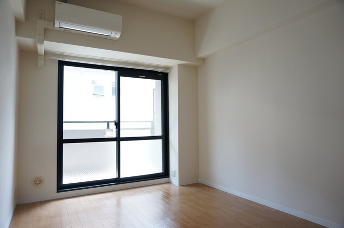 物件内観写真6　(居室)