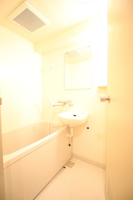 物件内観写真9　(バス／シャワールーム等)