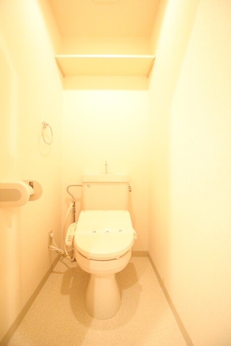 物件内観写真10　(トイレ)