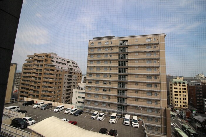 物件内観写真15　(室内からの展望)