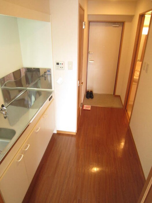 物件内観写真12　(室内からの展望)