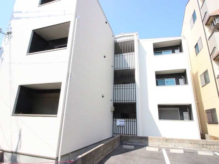 物件外観写真5　(外観写真)