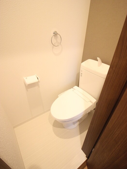 物件内観写真13　(トイレ)