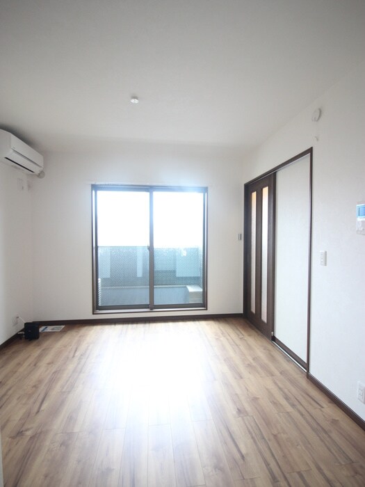 物件内観写真19　(居室)