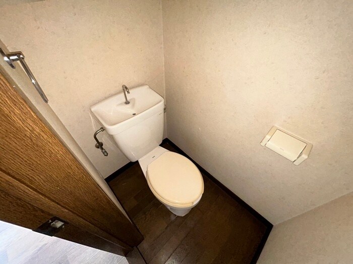 物件内観写真10　(トイレ)