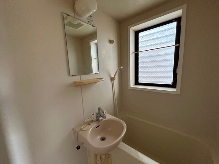 物件内観写真14　(洗面)