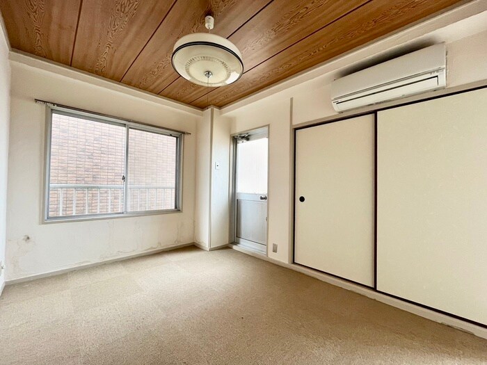 もとしろマンションの居室