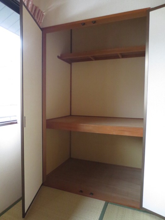 物件内観写真8　(収納)