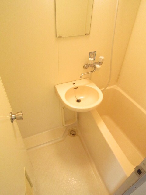 物件内観写真9　(バス／シャワールーム等)