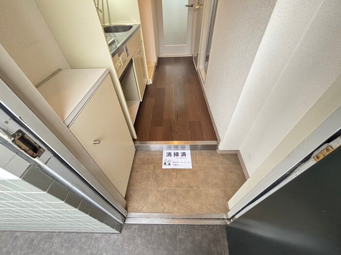 物件内観写真19　(玄関)