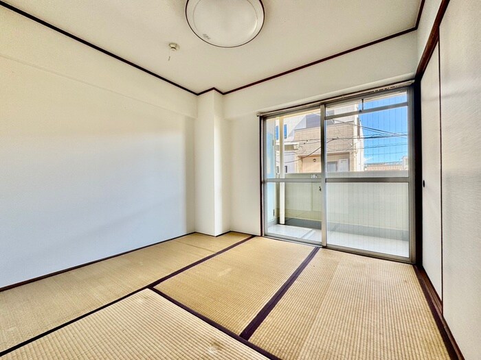 物件内観写真8　(居室)