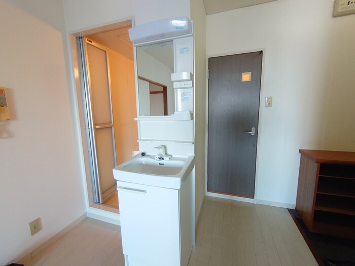 物件内観写真17　(洗面)