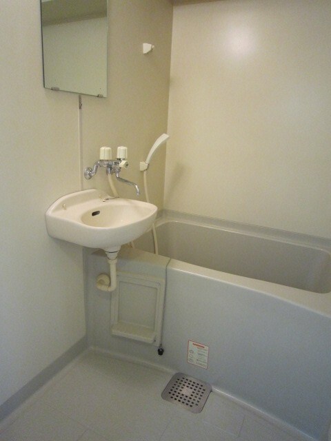 物件内観写真9　(バス／シャワールーム等)