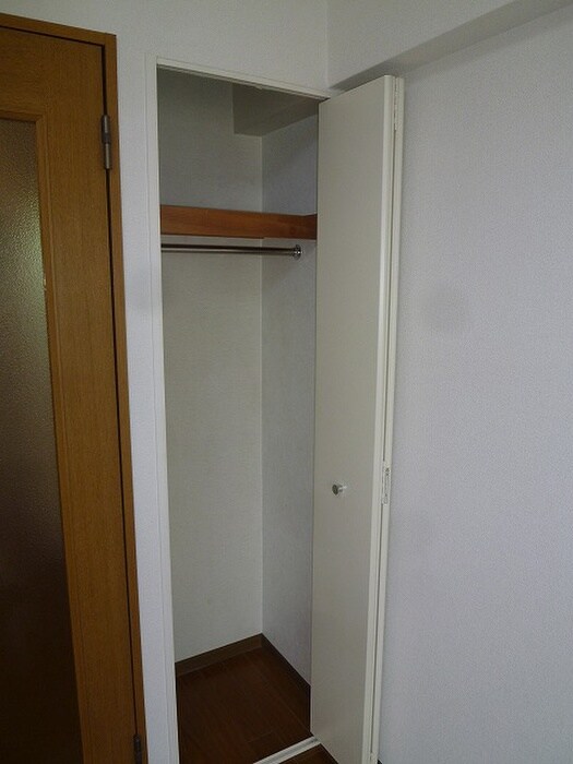 物件内観写真13　(収納)