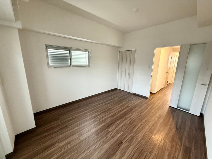 物件内観写真18　(居室)