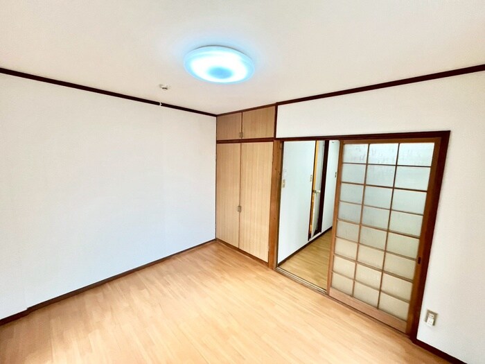 物件内観写真9　(居室)