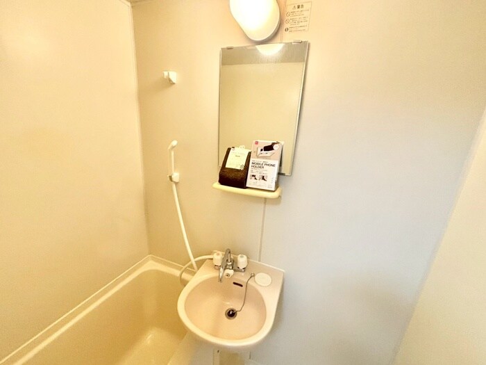 物件内観写真14　(洗面)