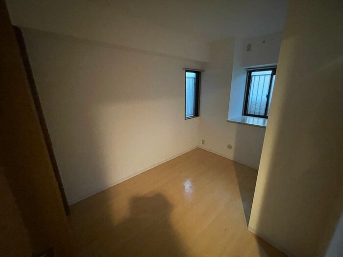 物件内観写真10　(居室)