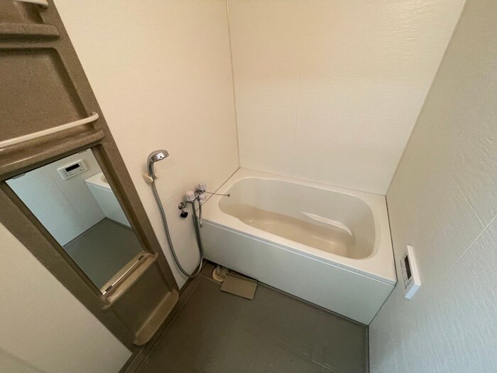 物件内観写真12　(バス／シャワールーム等)