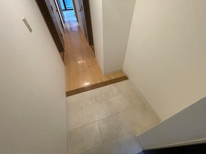 物件内観写真20　(玄関)
