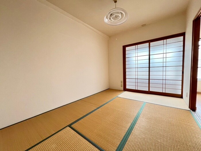 物件内観写真9　(居室)