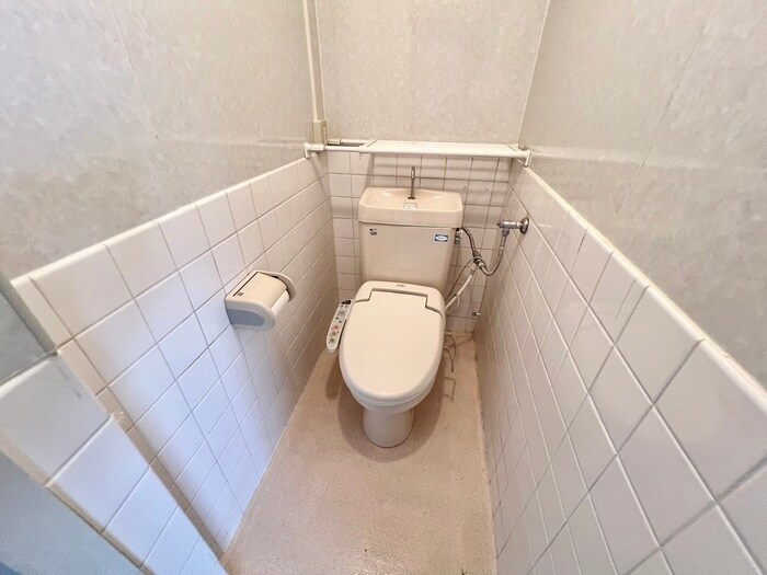 物件内観写真15　(トイレ)