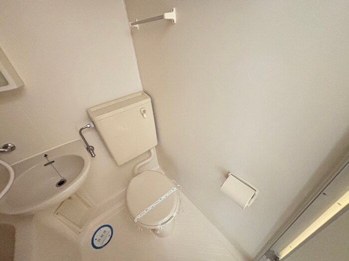 物件内観写真12　(トイレ)